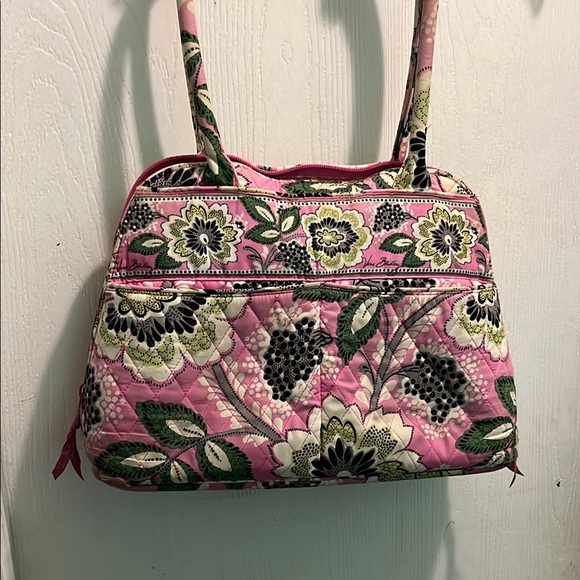 Vera Bradley Priscilla pink floral quilted bowler retired bag - Picture 2 of 9